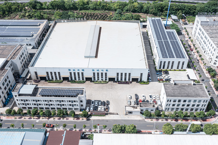 Taobh amuigh Monarcha